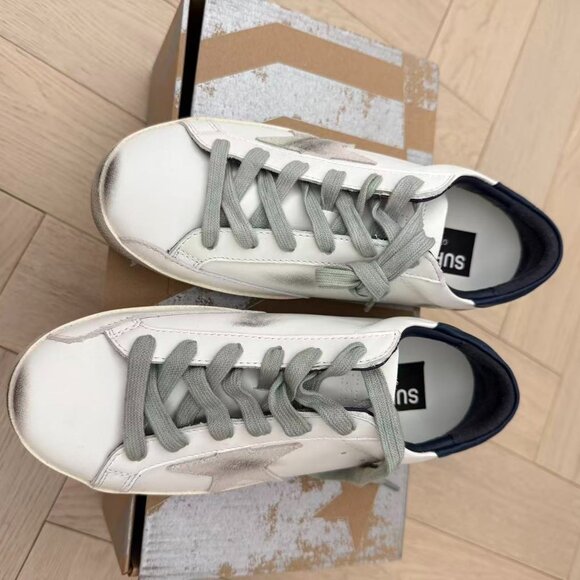 Golden Goose sneakers - Picture 1 of 6
